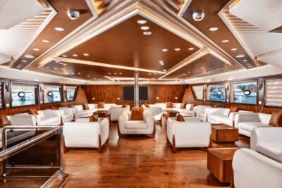 VIP EXECUTIVE - Portugália Idegenvezető hajo e1770836992596